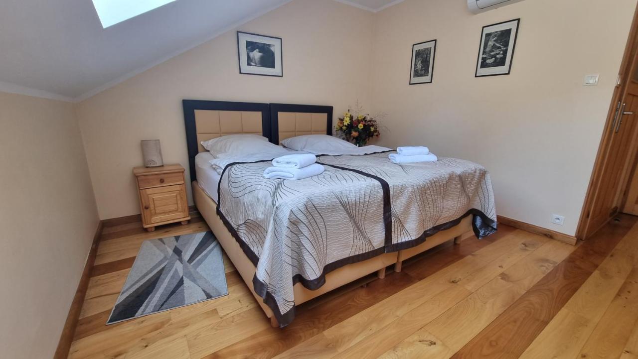 Siedem Drzew Hotel Biskupice  Kültér fotó