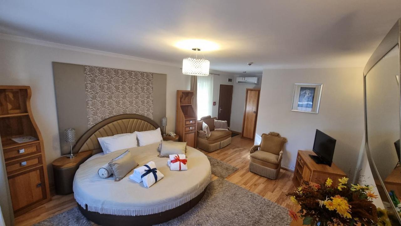 Siedem Drzew Hotel Biskupice  Kültér fotó