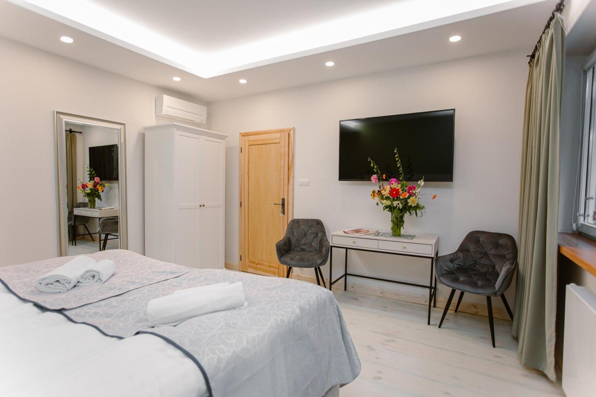 Siedem Drzew Hotel Biskupice  Kültér fotó